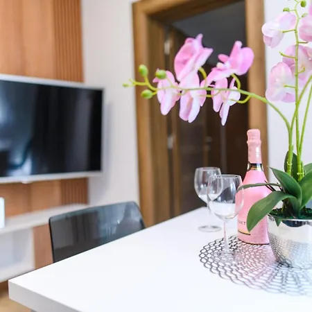 Bozur Apartmani, Kod Hotela Sunce Sokobanja