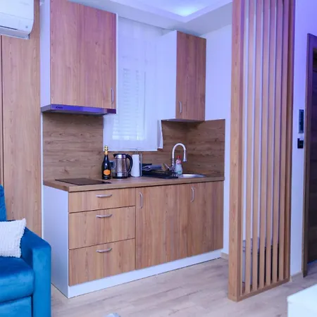 Bozur Apartmani, Kod Hotela Sunce Apartament *