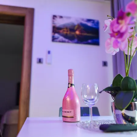 Bozur Apartmani, Kod Hotela Sunce *