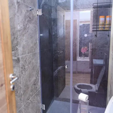 Apartament Bozur Apartmani, Kod Hotela Sunce *