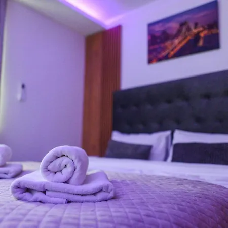 Apartament Bozur Apartmani, Kod Hotela Sunce