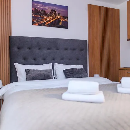 Apartment Bozur Apartmani, Kod Hotela Sunce