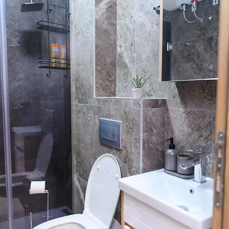 Bozur Apartmani, Kod Hotela Sunce Apartament