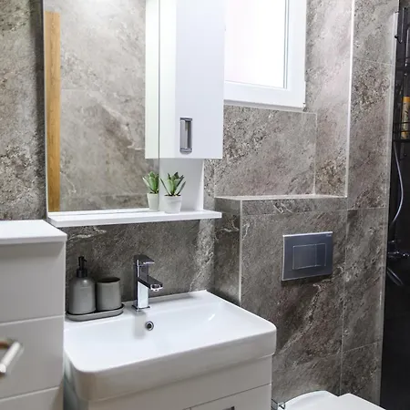 Apartament Bozur Apartmani, Kod Hotela Sunce Sokobanja