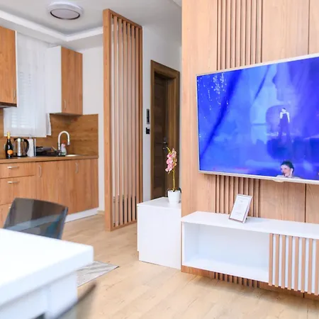 Bozur Apartmani, Kod Hotela Sunce Apartament