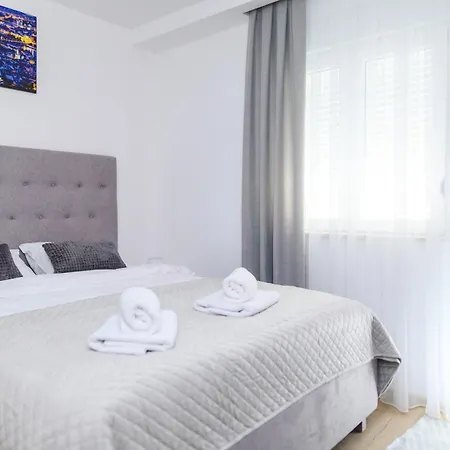 Apartament Bozur Apartmani, Kod Hotela Sunce *